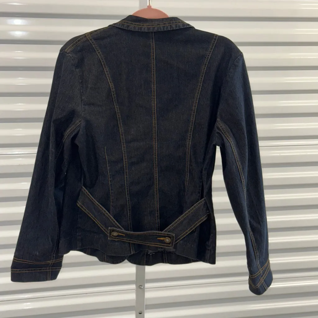 Bisou Bisou Dark Wash Denim Blazer & Cropped Pants Set Size 14 Black - Image 2