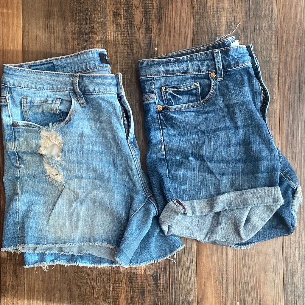 Bundle Aeropostale and l.O.G.GDistressed Blue Jean Shorts Set - Image 6