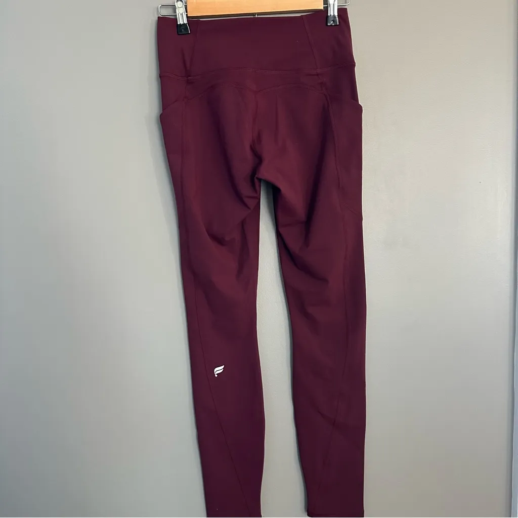 Fabletics Oasis PureLuxe High-Waisted Legging 7/8 Small Merlot NWT - Image 2