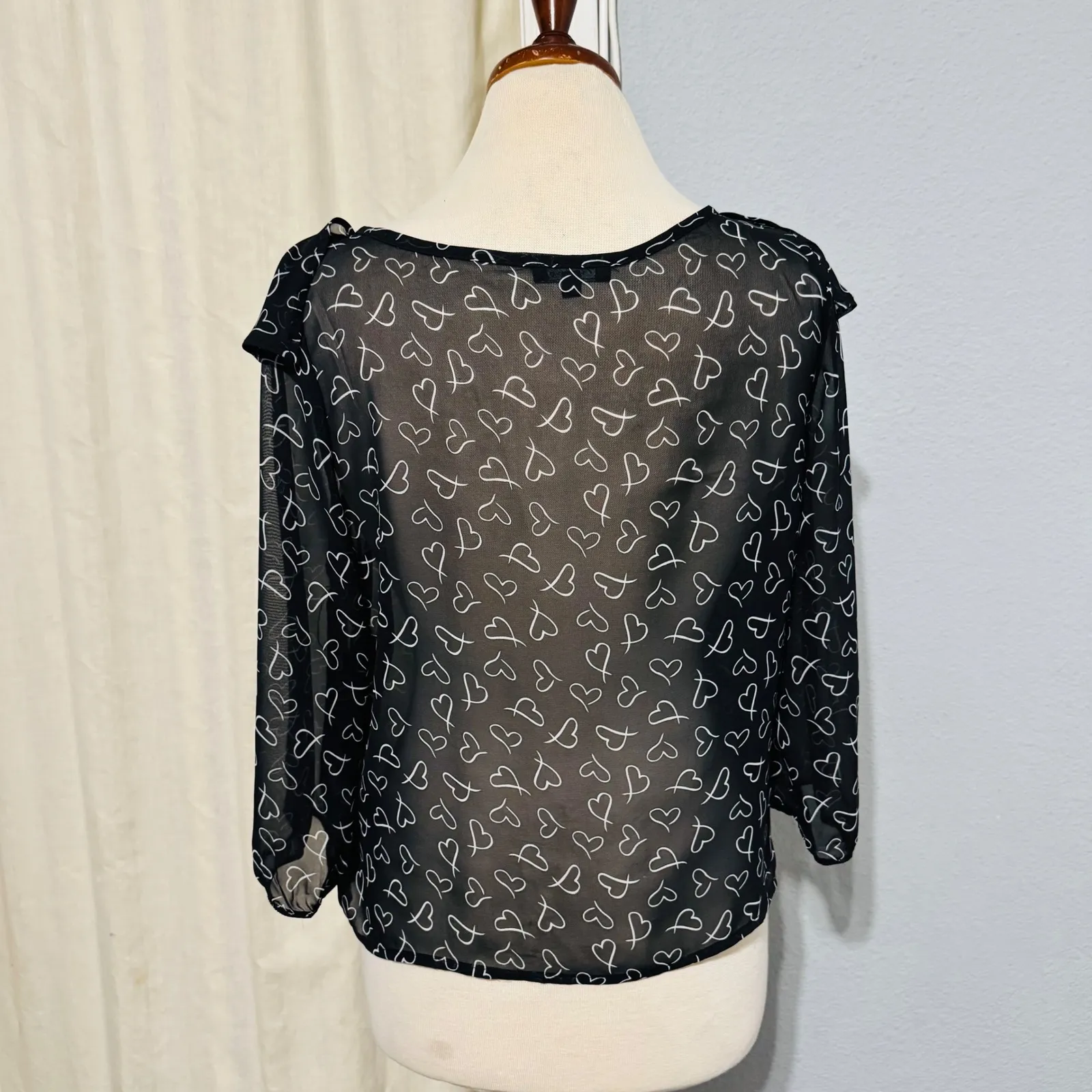 Timing Black Sheer Heart Print Ruffle Tie Front Blouse Top Women Sz L Celestial - Image 5