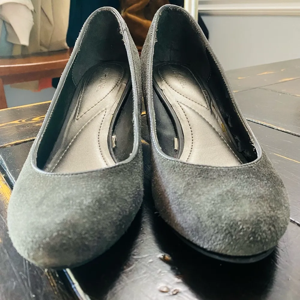 Suede Gray Wedges - Image 6