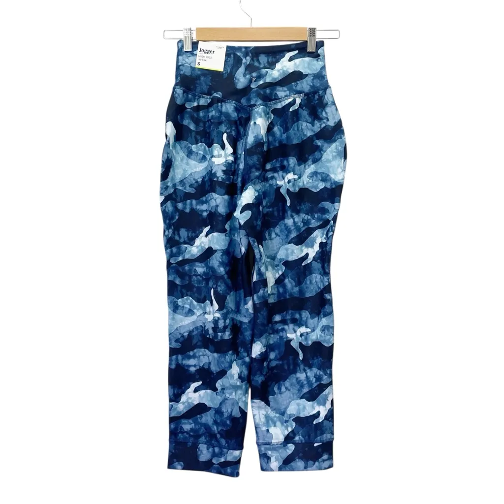 NWT Old Navy Active Powersoft Joggers Size Small Blue Camo Crop High Rise Go-Dry - Image 4