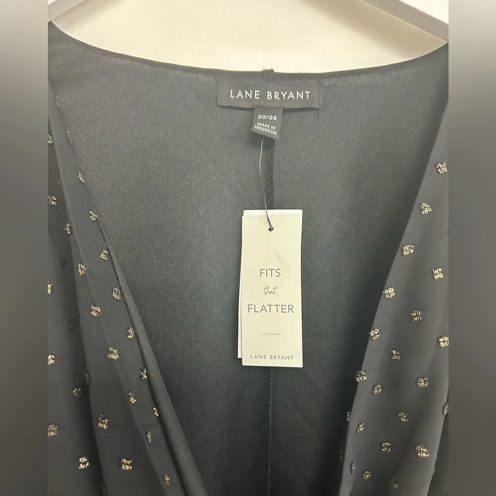 Lane Bryant Peplum Waist Blouse Size 22/24 Black w/Gold Polka Dots Lined V-Neck - Image 4