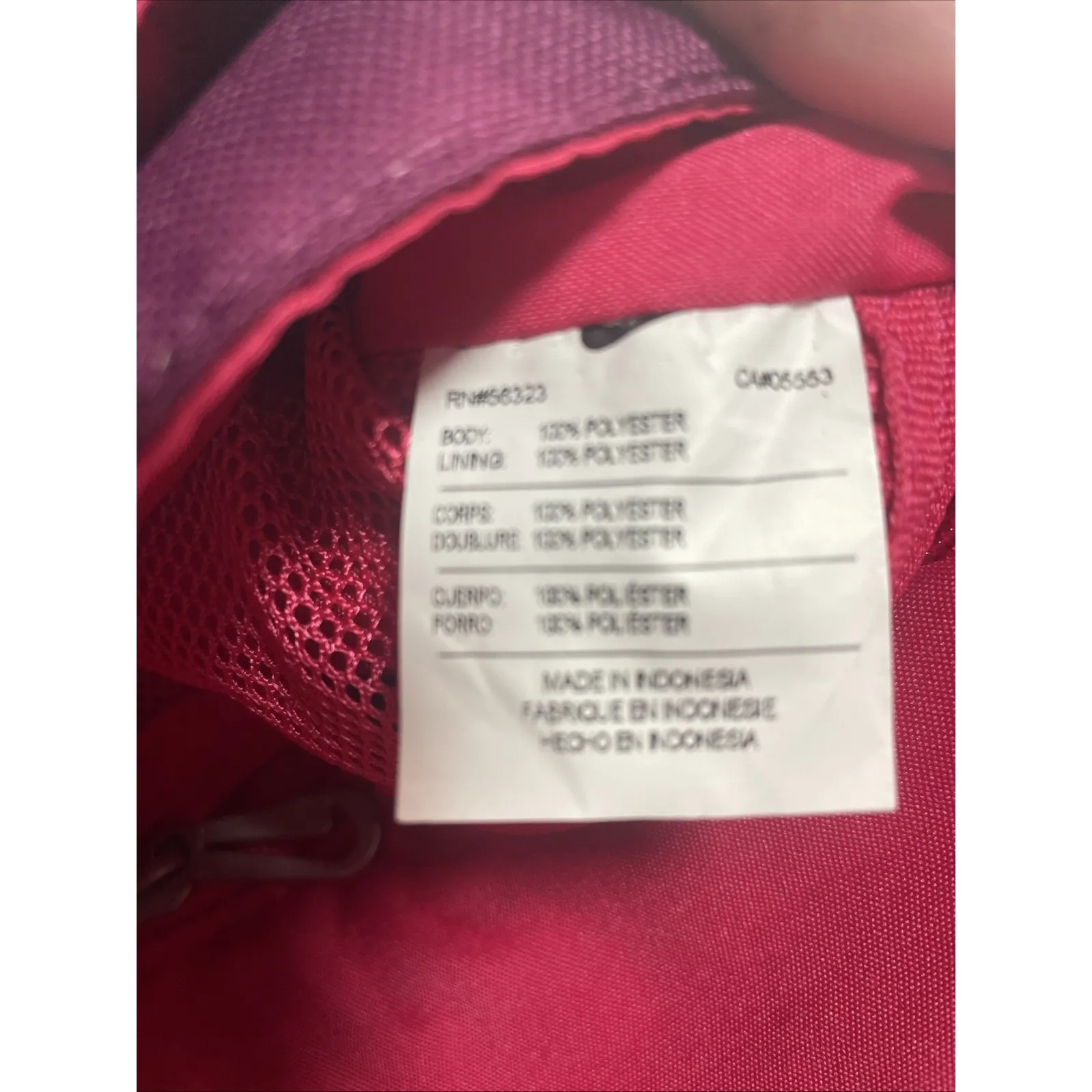 Nike Womens Sportswear Futura 365 Crossbody Bag, Magenta, Berry - Image 9