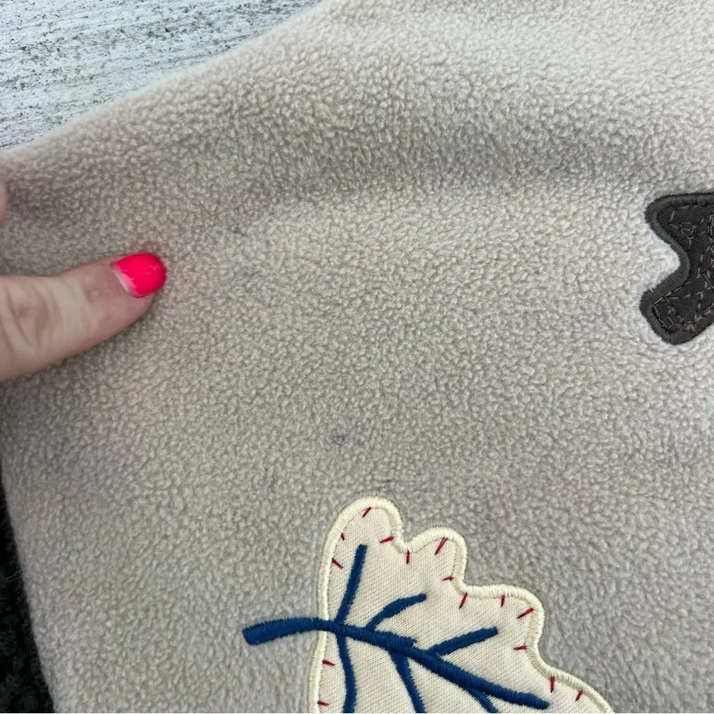 VTG Christopher & Banks Fleece Woodland Winter Christmas Beige Vest Appliqué L - Image 7