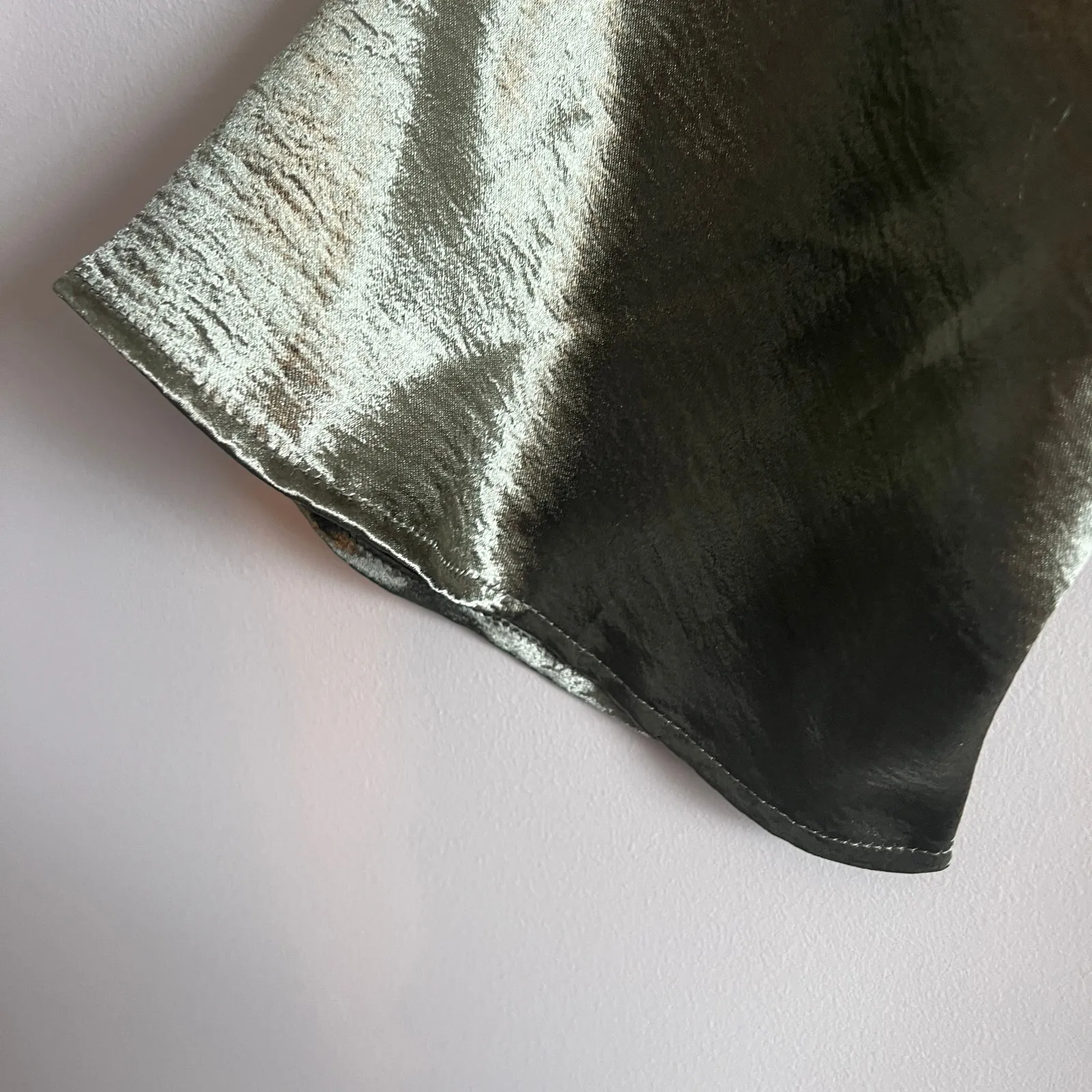 Ava & Viv Women's Green Flared Long Sleeve Satin Blouse - Size 2X - NWT - Image 4