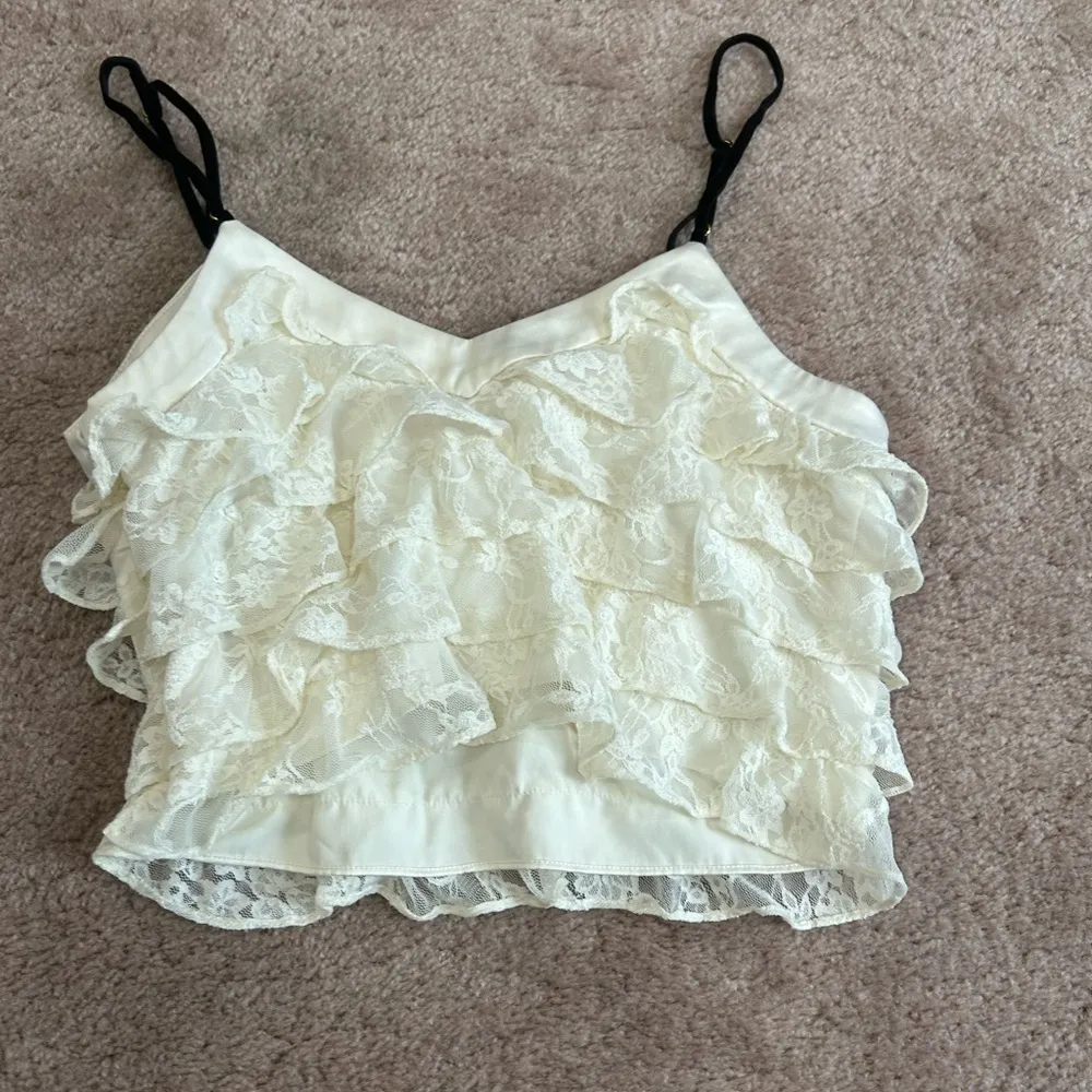 Loveshackfancy White Malt Tiered Ruffle Lace Crop Top - Image 9