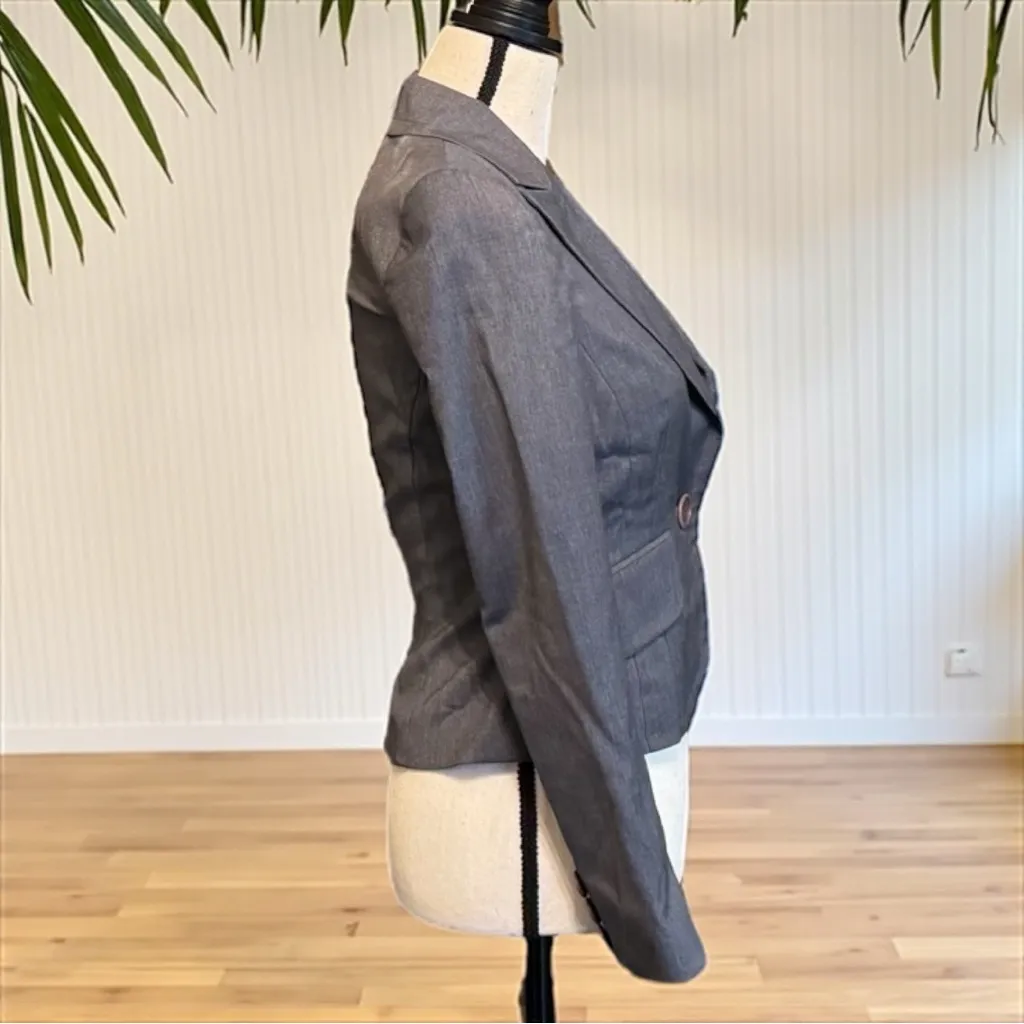 Trina Turk Los Angeles Palm Springs Grey One Button Fitted Blazer - Size 0 - Image 2