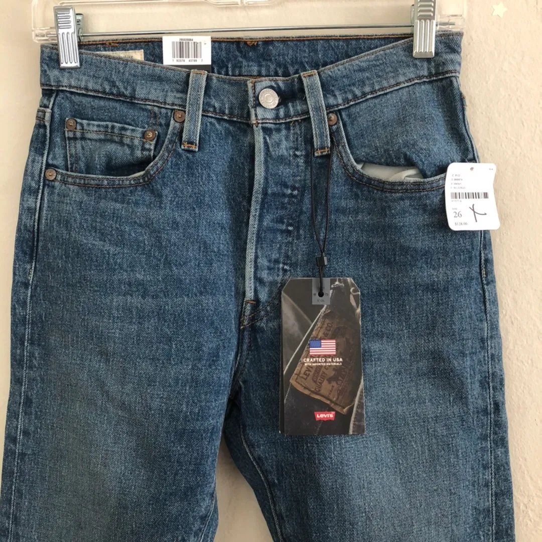 NWT  501 Skinny high waist mom jeans - Image 4