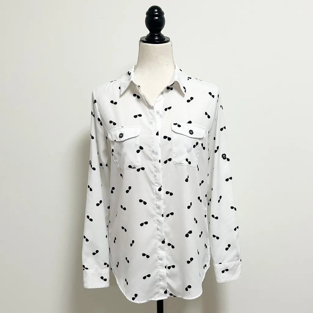 Karl Lagerfeld White Black Sunglasses Roll Tab Sleeve Button Up Collar Blouse XS - Image 4