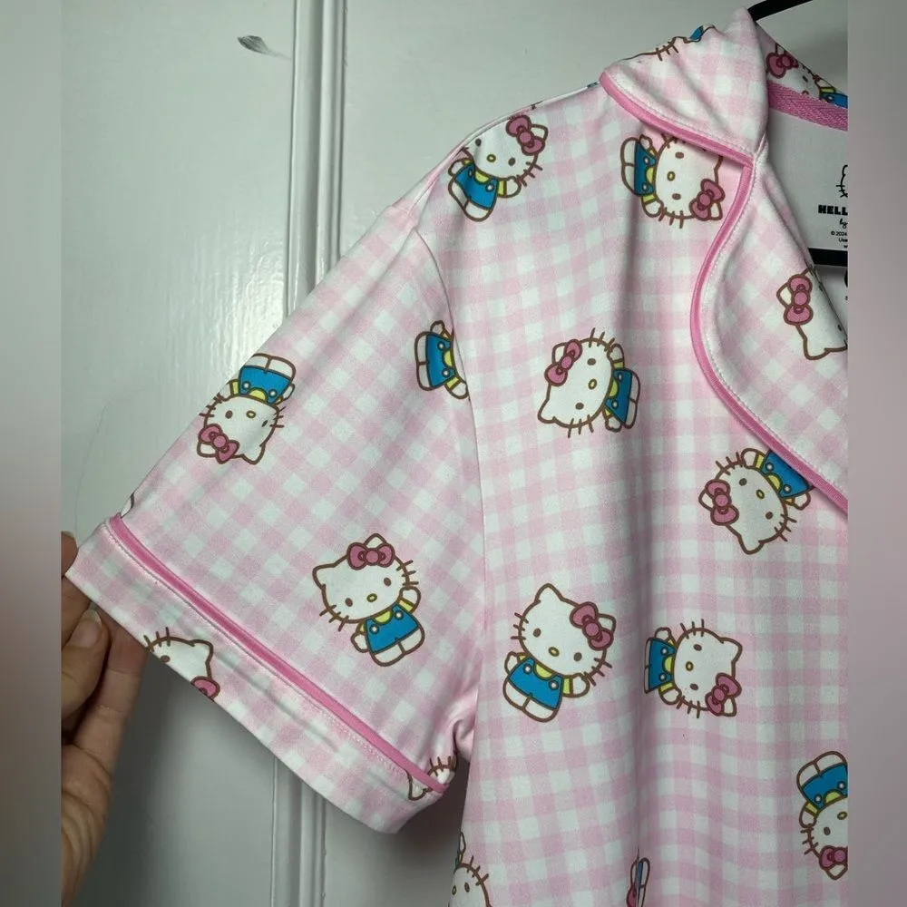 Hello Kitty | Checkered  Print Button Down Pajama Top Medium - Image 5