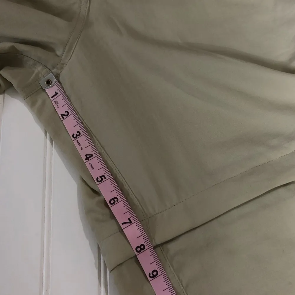 Beige Curve Love Zip Off Hiking Pants by The North Face - Image 11