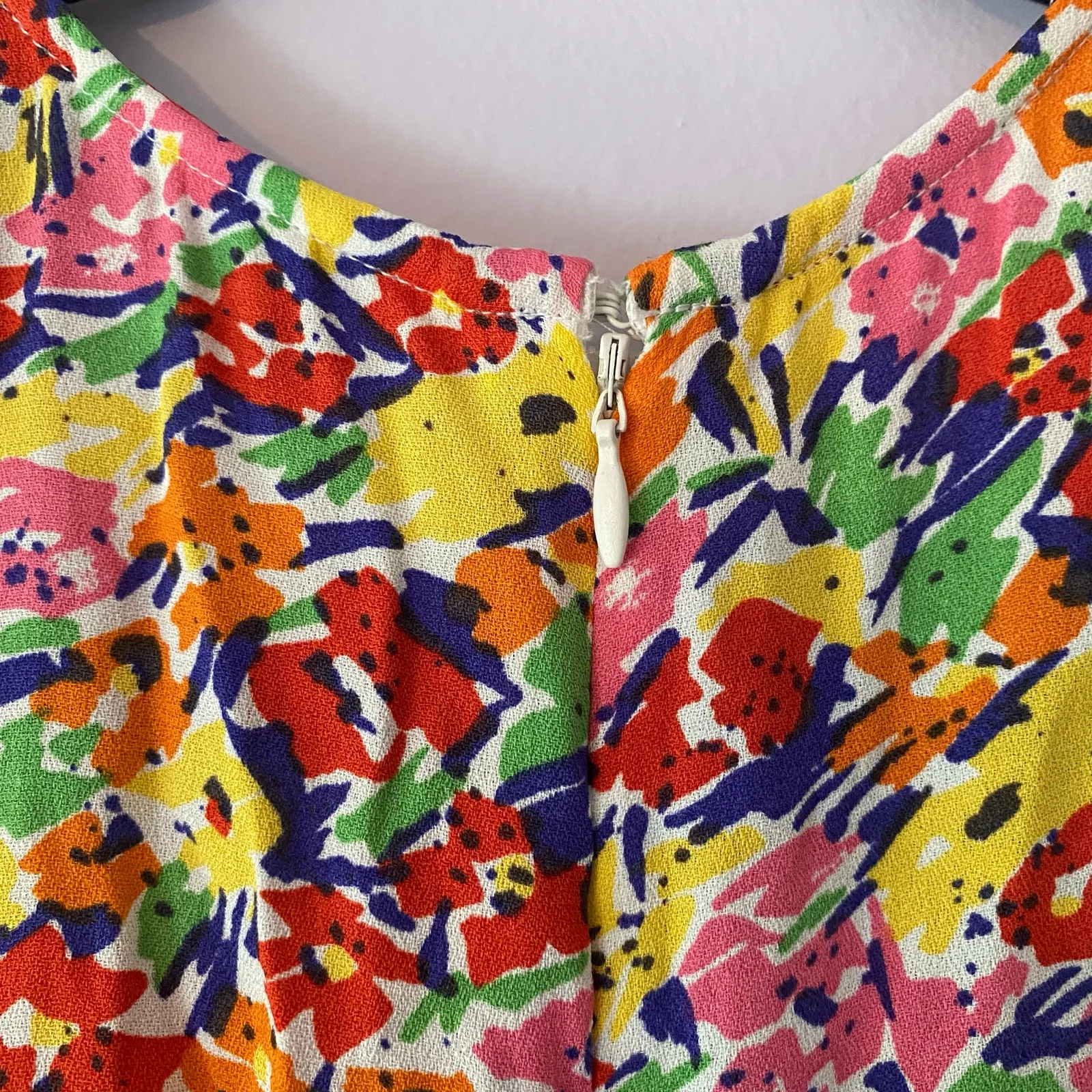 Rixo Target Colorful Floral Short Sleeve Midi Dress V - Image 7