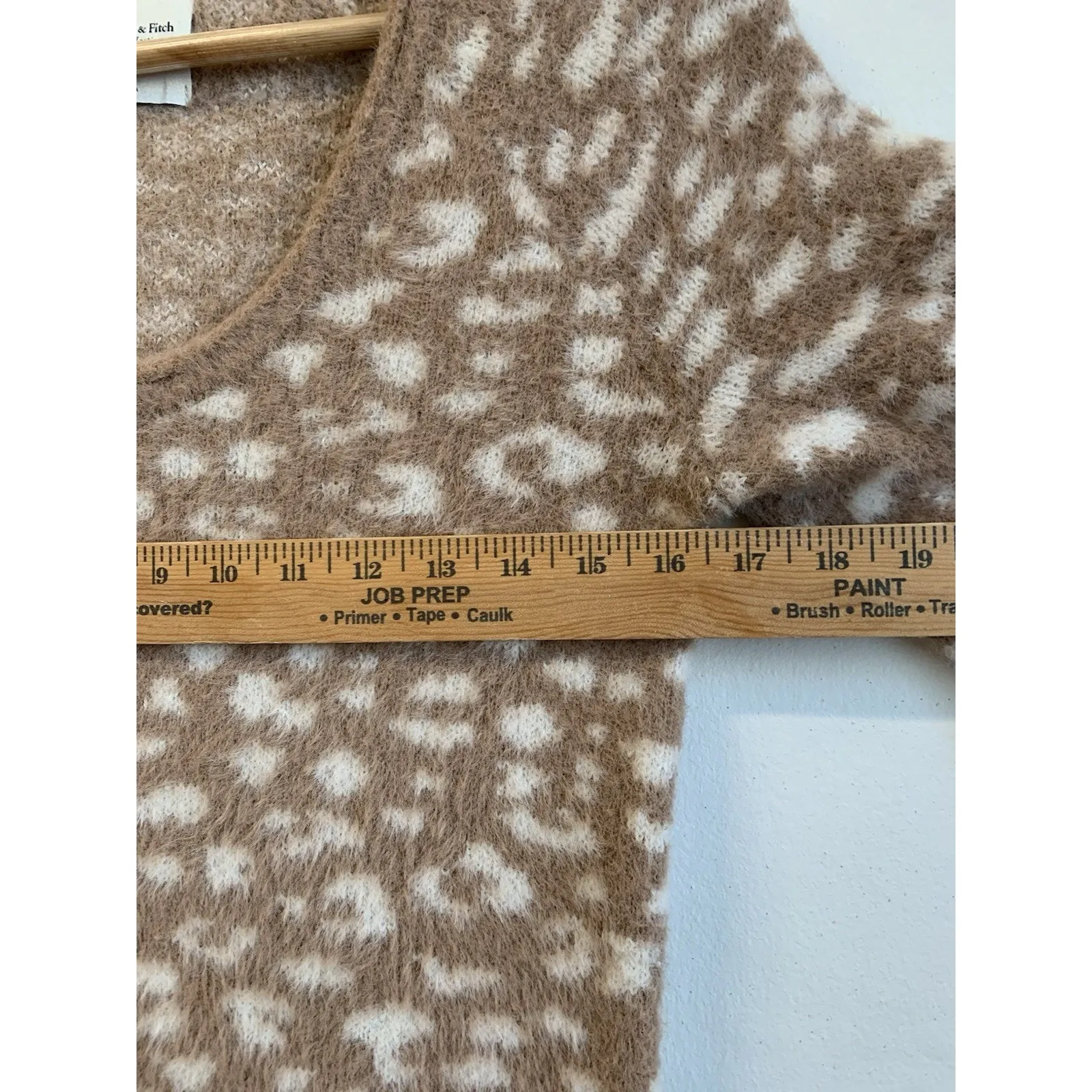 Abercrombie & Fitch Soft Collection Sweater Furry Eyelash Leopard Print Scoop XS - Image 6