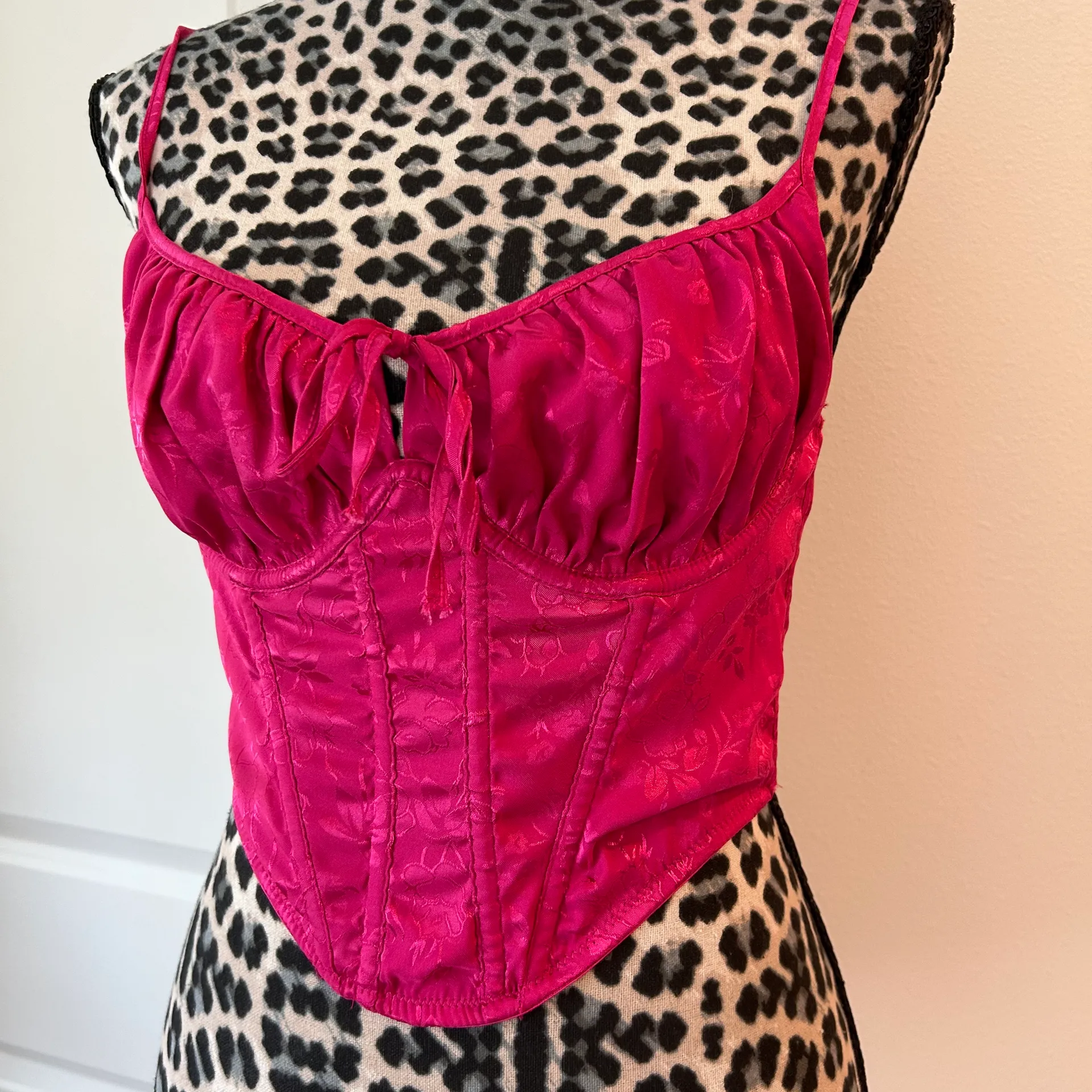 Free people  hot pink top - Image 2