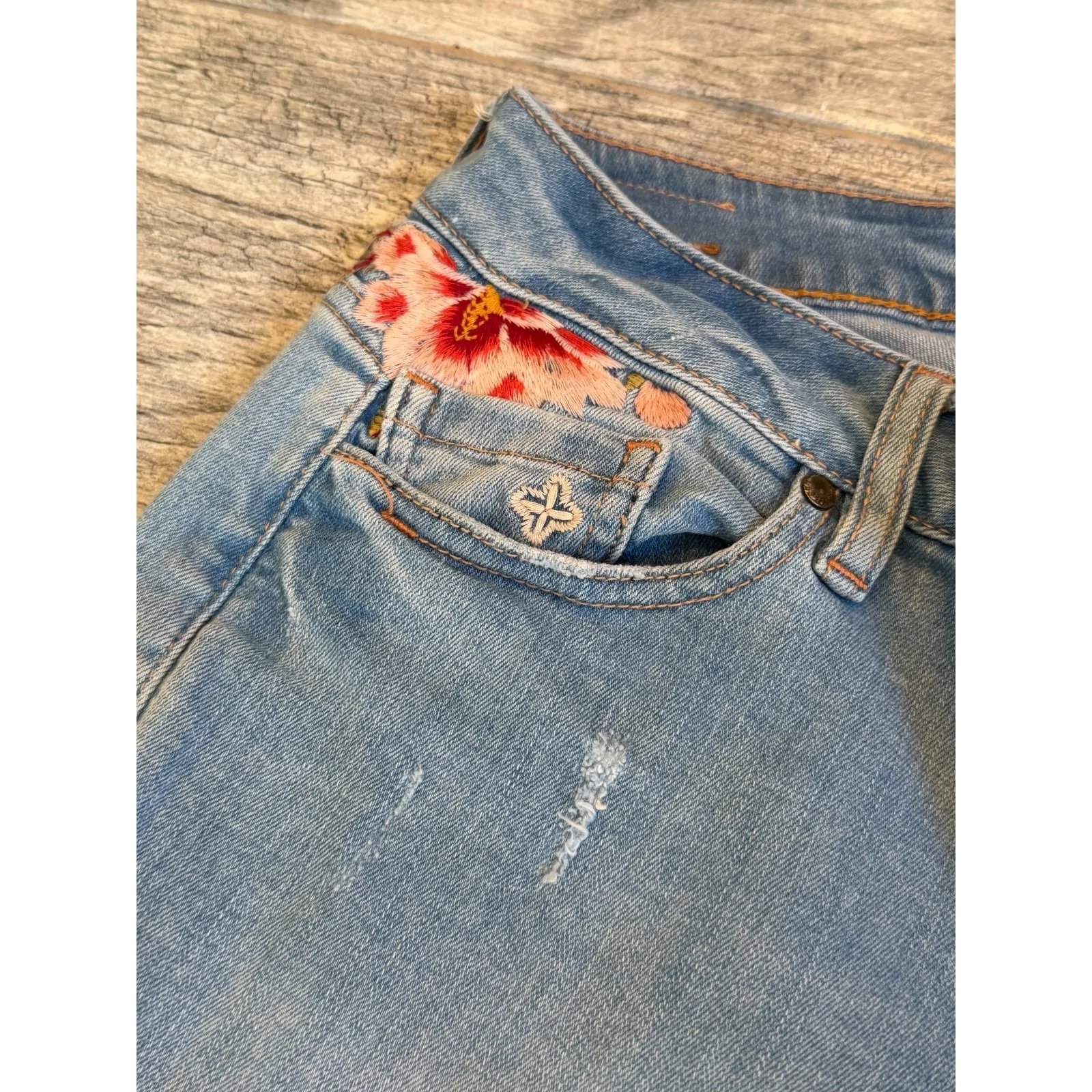 Sundance Primrose Denim Jeans size 27 Mid Rise Skinny Ankle Jean Distressed Boho - Image 5