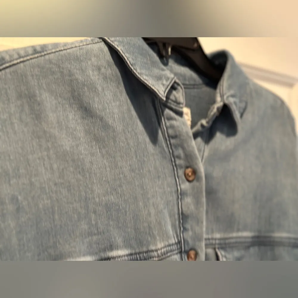 Universal Thread Denim dress. Size M - Image 4