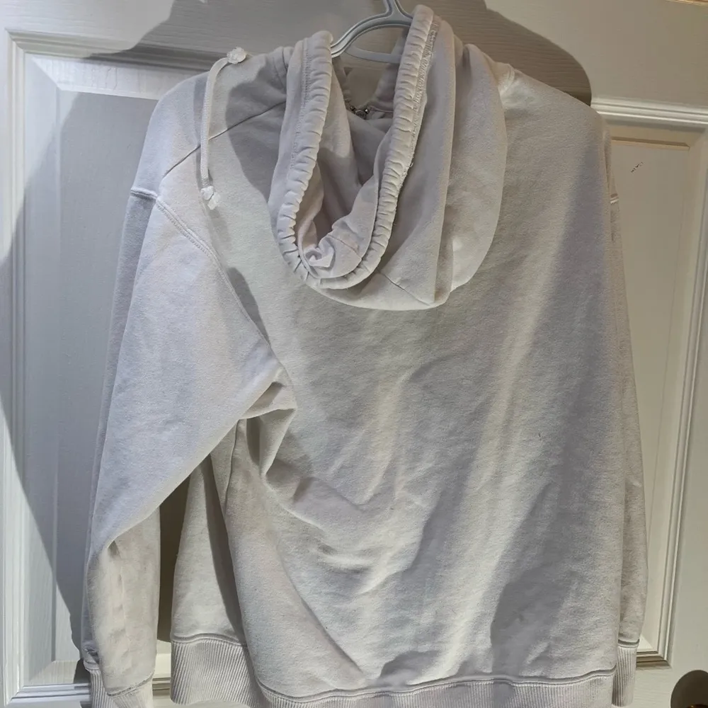 Hollister white zip up - Image 3