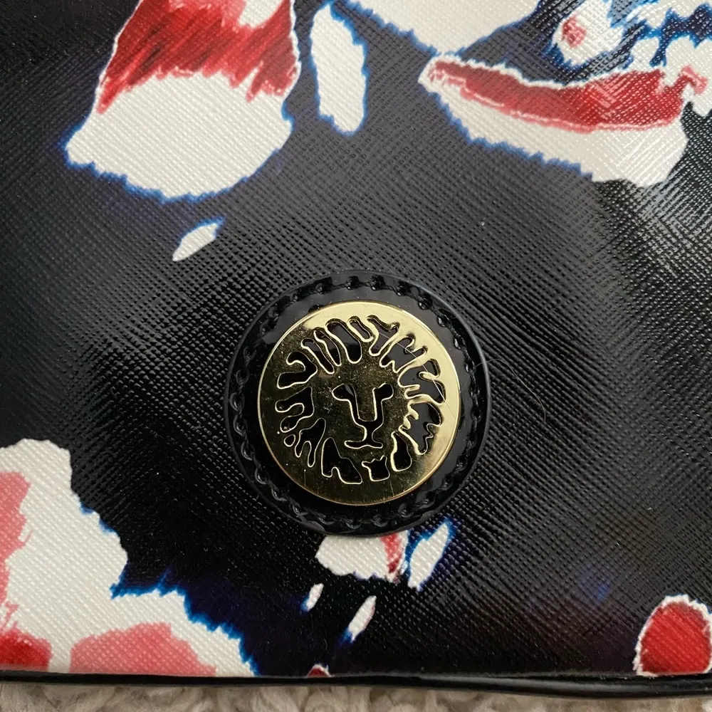 Gorgeous Anne Klein Fresh Start Crossbody - Image 3