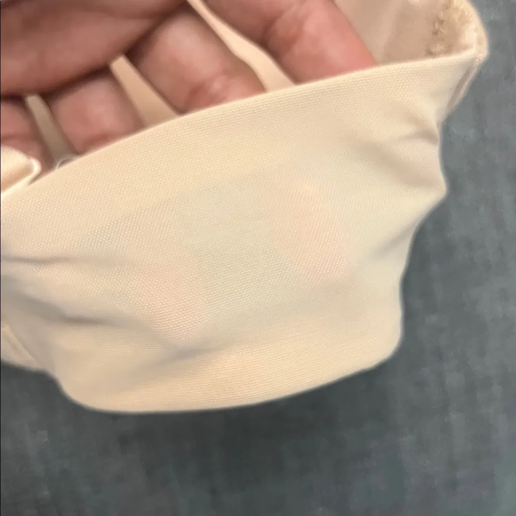 Auden Lightly lined Multiway Strapless Push Up Bra Tan NWT 32B Size undefined - Image 4