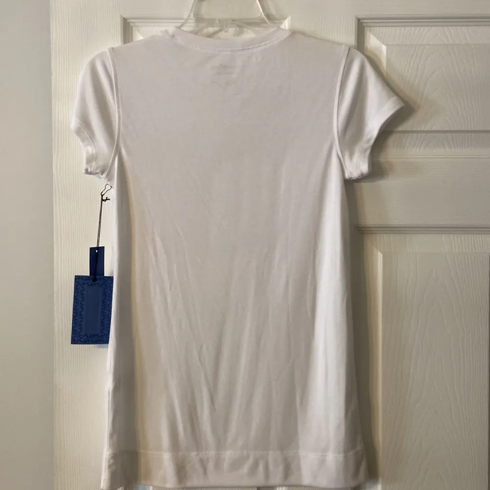 Vera Wang T-shirt brand new with tags - Image 4