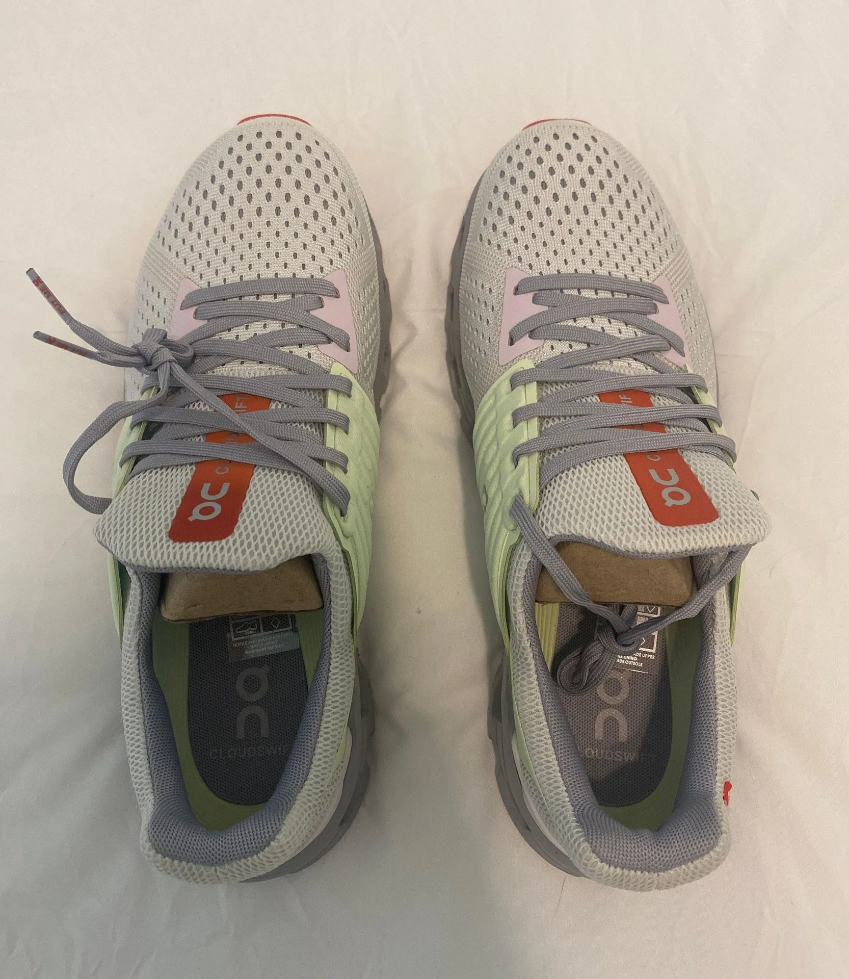 On Cloud  Running Shoes - Image 2