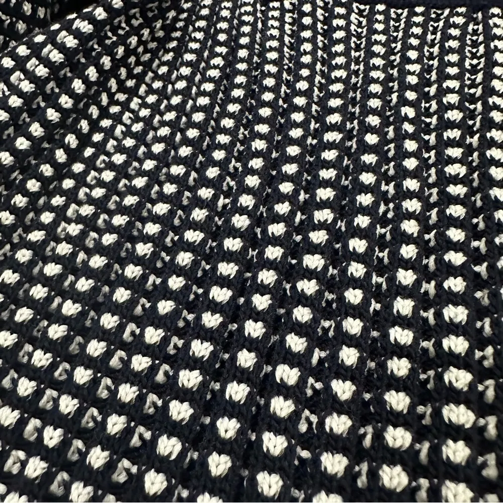 ST. JOHN knit cardigan sweater navy and white - Image 4