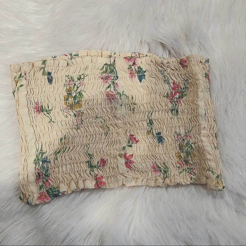 First of a Kind Yellow Floral Ruched Tub Top OS - Image 3