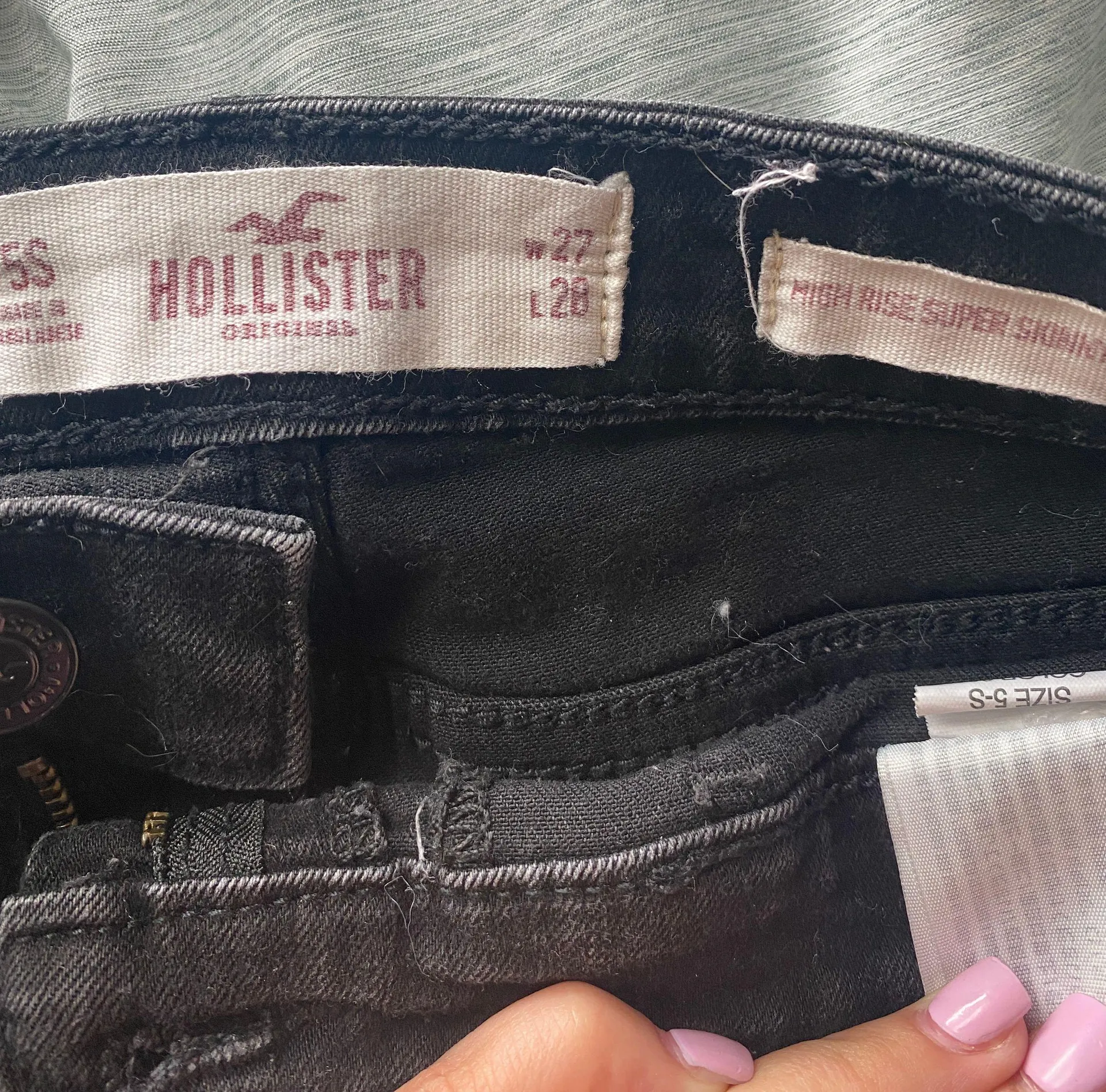 Black Super Skinny Ripped Jeans - Image 5