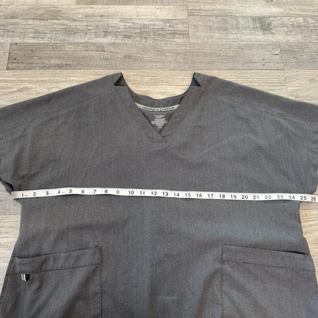 Climate Right by Cuddl Duds grey short sleeve V-neck scrubs top women XL O41 - Image 2