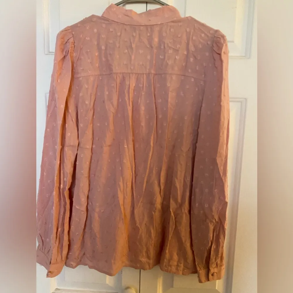 NWT Ann Taylor Loft Pink Swiss Dot Bow Blouse, Size Small - Image 8