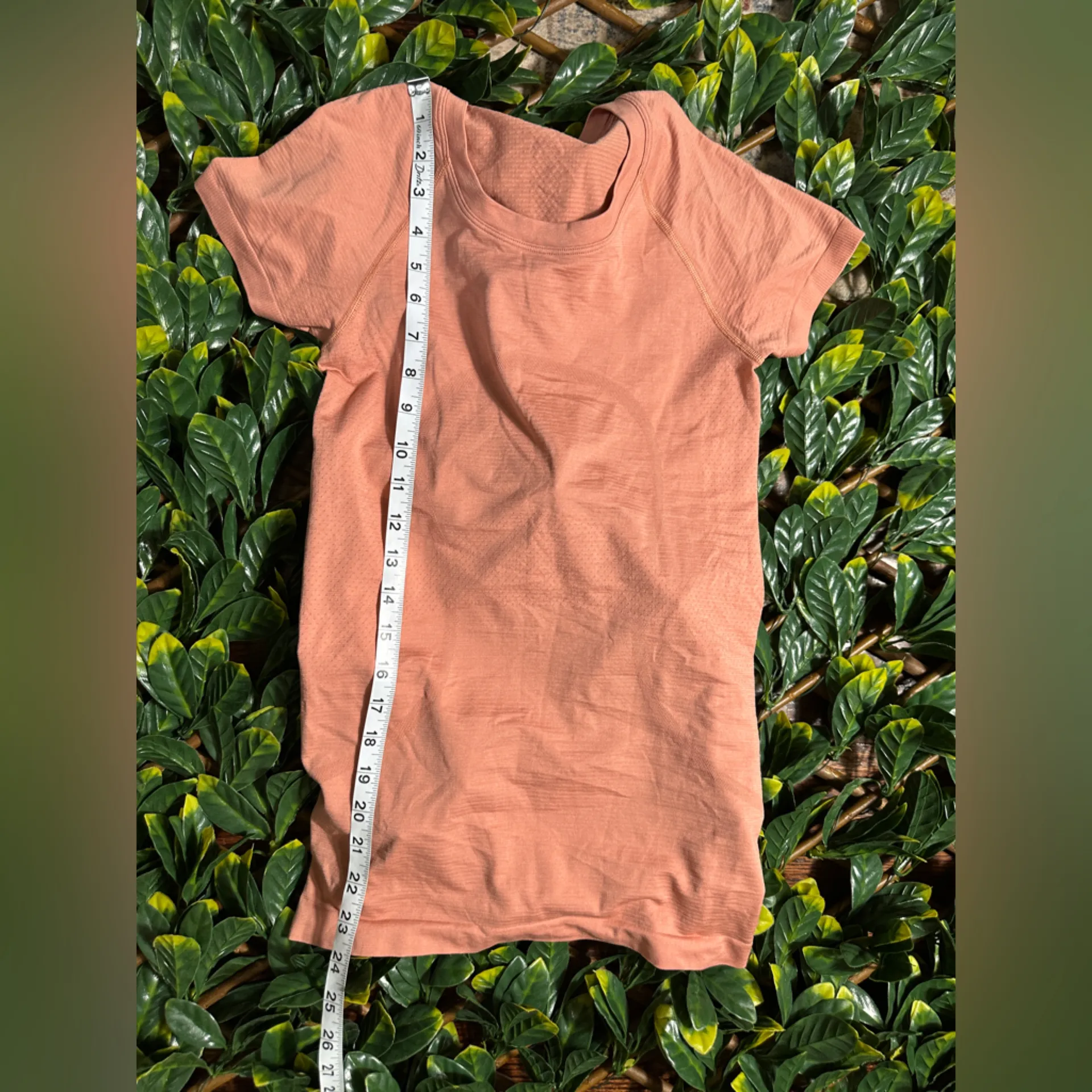 Lululemon Swiftly Tech Orange Short Sleeve Workout Top Size 4 - Image 8