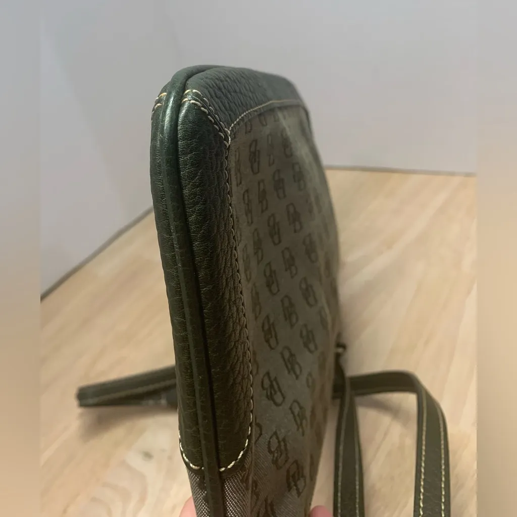 Dooney & Bourke DB Monogram Y2K Slim Zip Top Shoulder Bag 2-Way Clutch Green - Image 7
