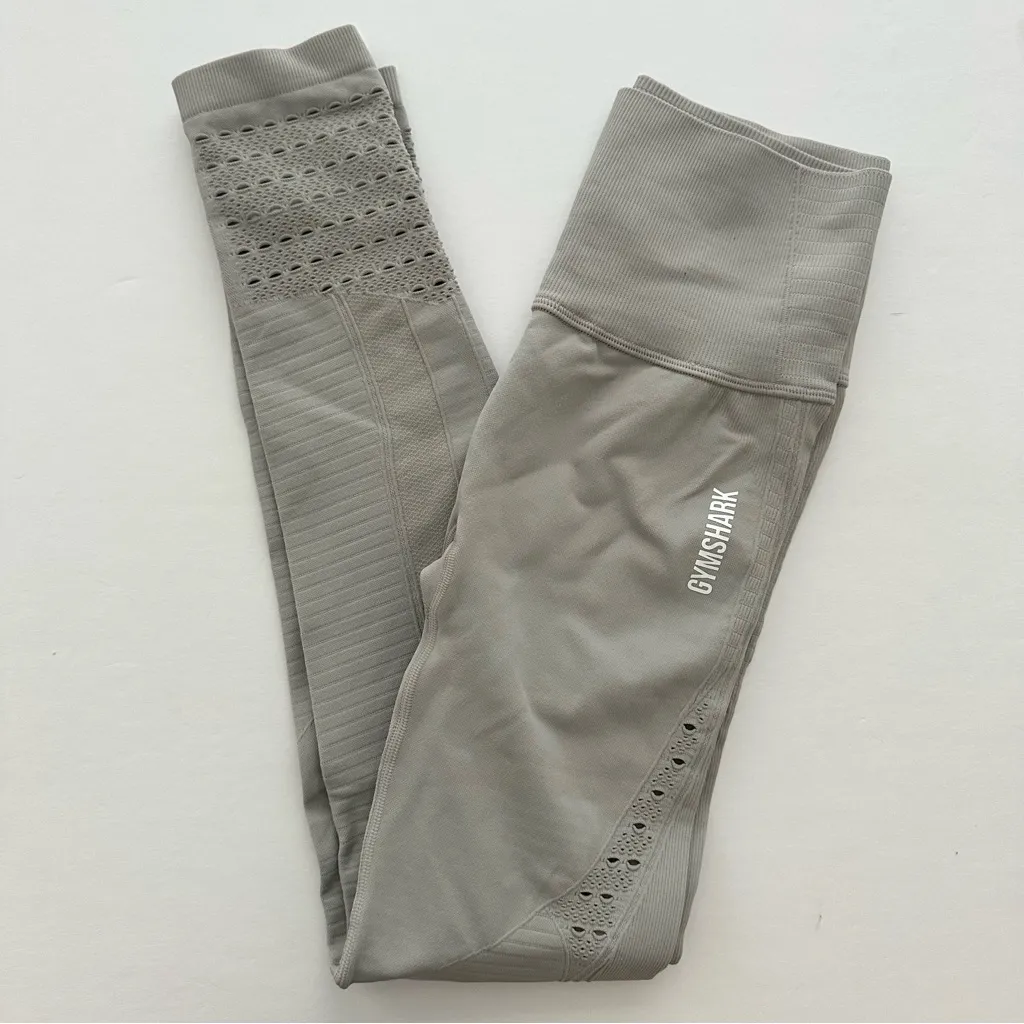 Gymshark Energy Seamless Leggings & Minimal Sports Bra Set - Image 5