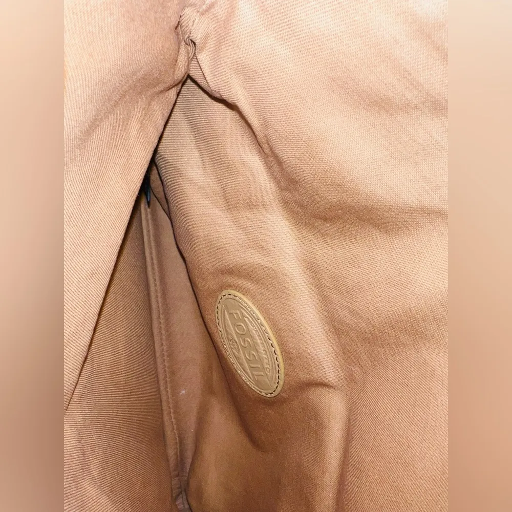 Fossil Preston Slouch Summer Clutch Wristlet - Image 4