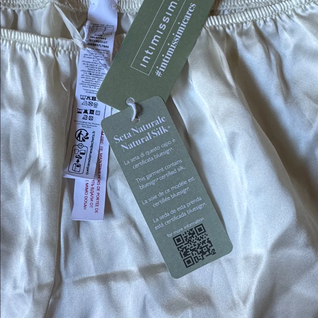 Intimissimi Cream Pajama Shorts - Image 5