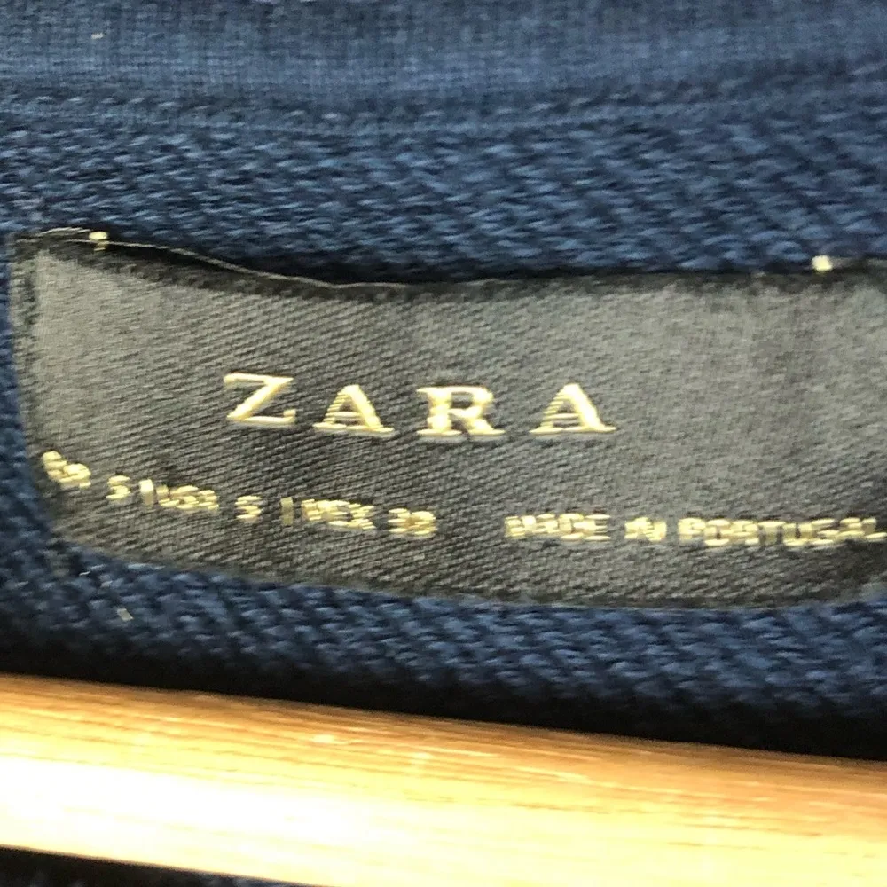 Zara Navy Blue Minimalist Crewneck Sweatshirt S - Image 4
