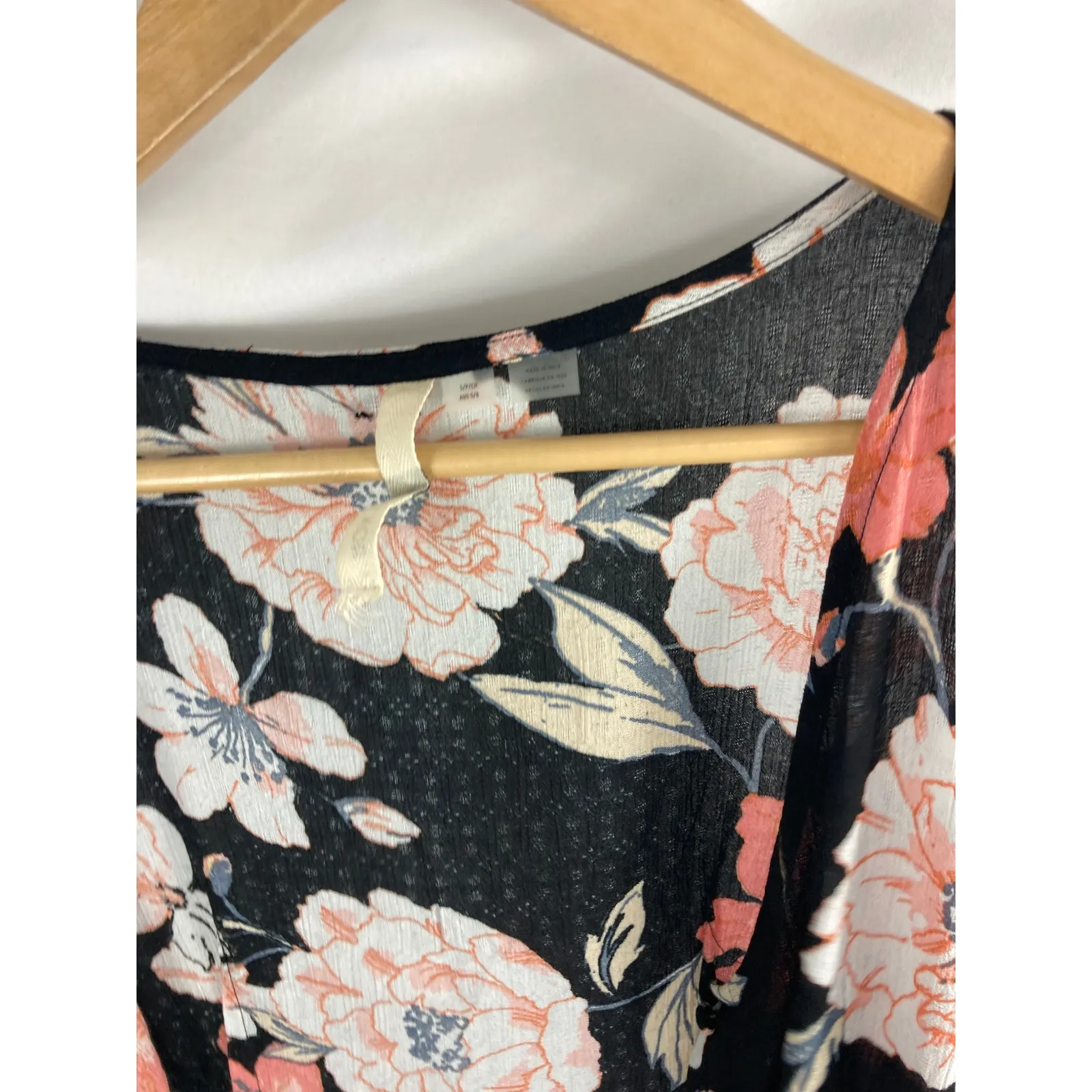 Roxy Floral Sleeveless Button Up Shawl Maxi Length Size Small - Image 3