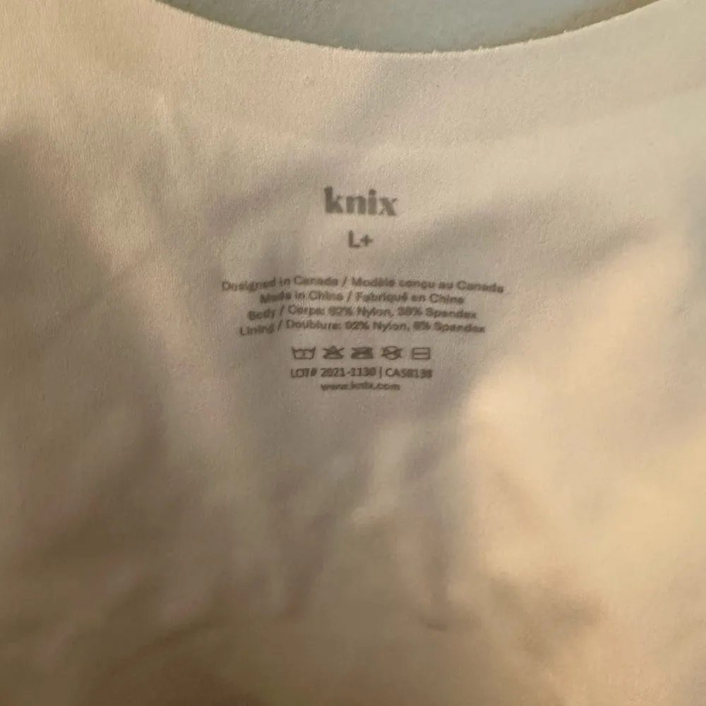 Knix Luxelift Pullover Bra Size L - Image 3