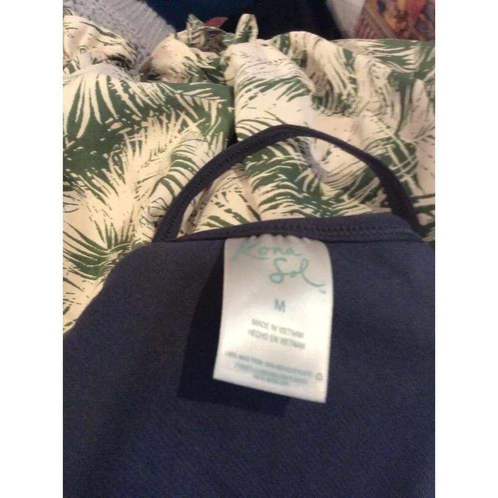 Kona Sol Medium M Black Print Swim Top Womens Peek A Boo Sides Laced - Image 3