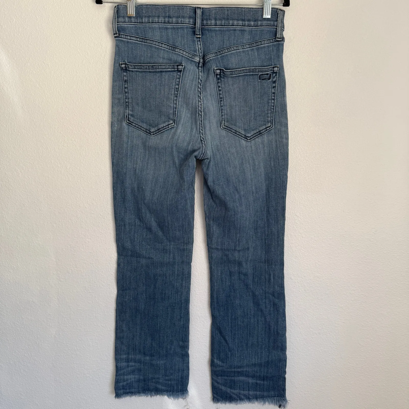 AYR Women's Sz 29 The Bomb Pop Straight Jean Jean in Bomba Light Wash Raw Hem - Image 4