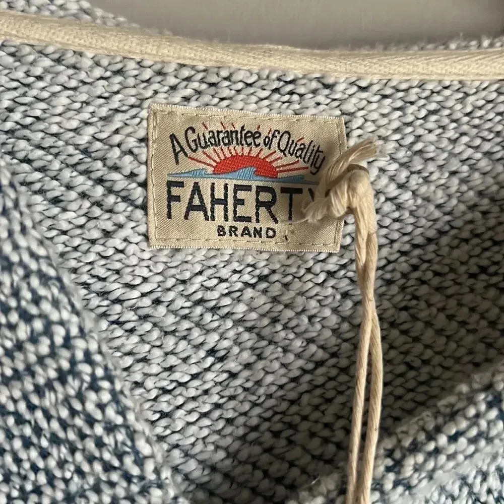 NEW FAHERTY WOMENS WHITEWATER HOODIE XS - Image 7