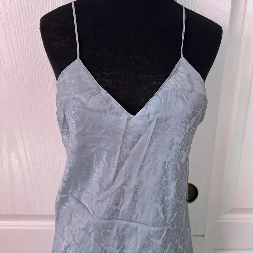 VTG BABY BLUE ROSE SILK CAMI DAINTY SLIP DRESS Size M - Image 2