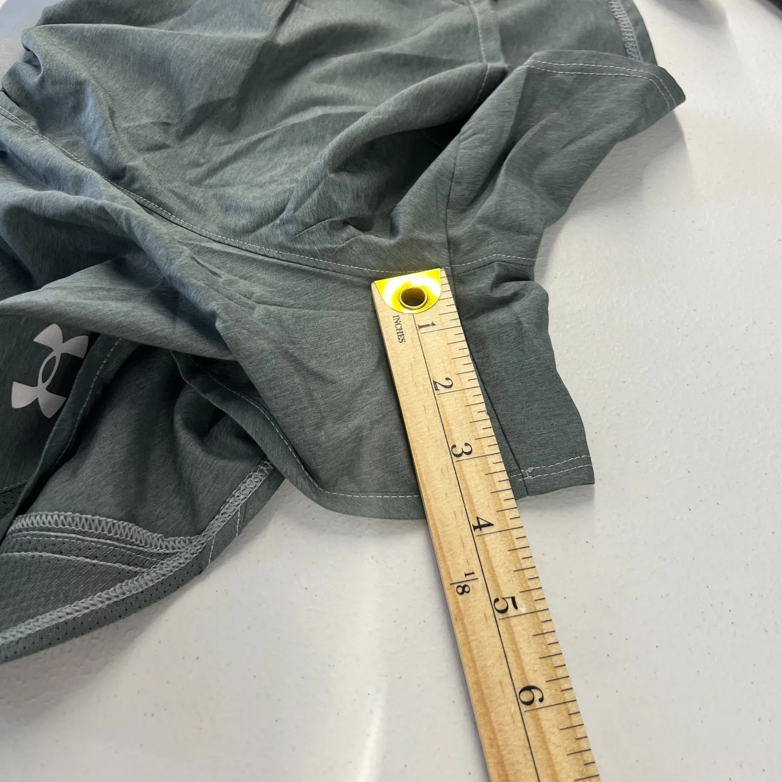 Under Armour Heatgear Fly By 2.0 Running Shorts Womens XS Gray Mesh Sweat Wicks - Image 13