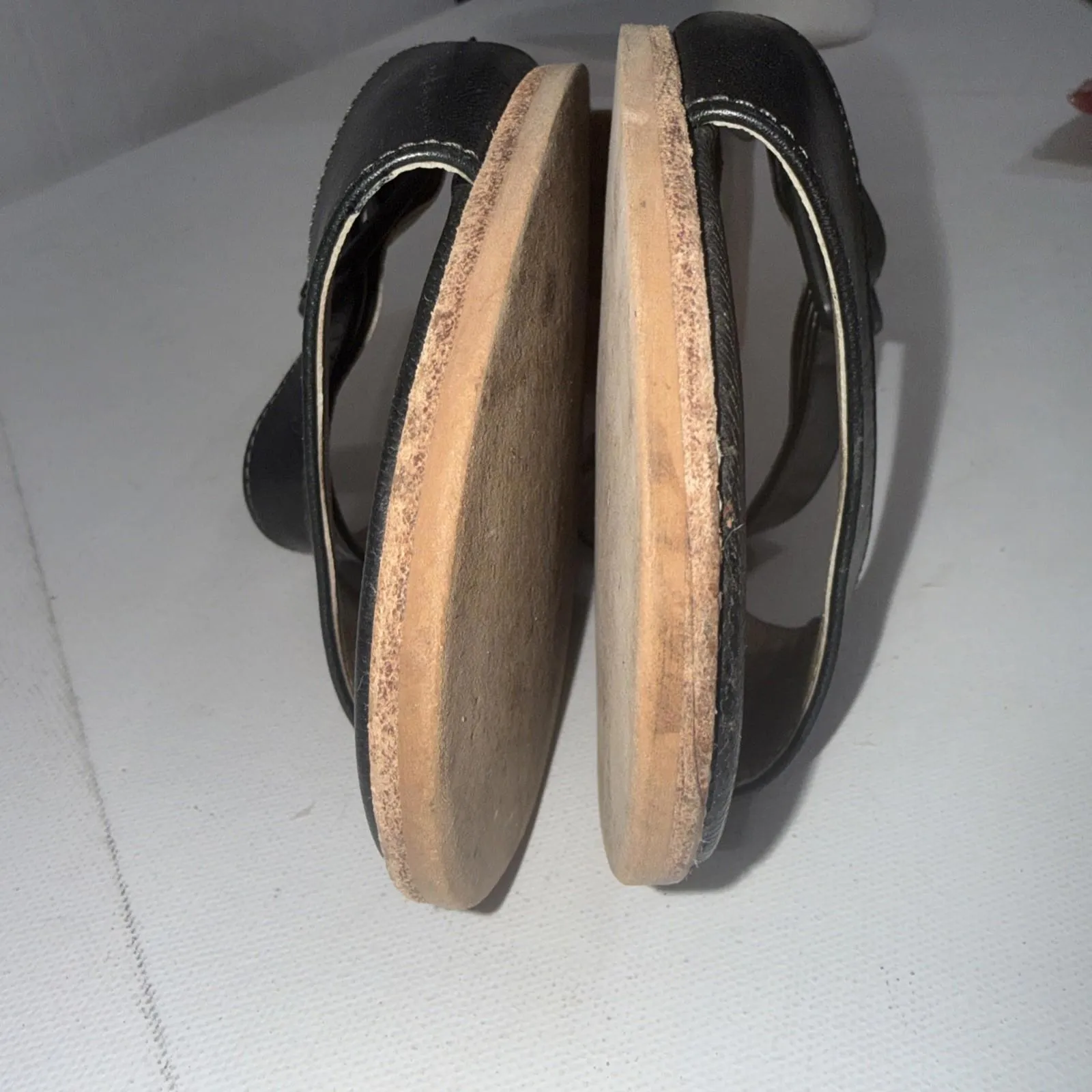 Trotters Minimalist Old Money Black Leather Mule Sandals Shoes Flats Size 7.5 - Image 9