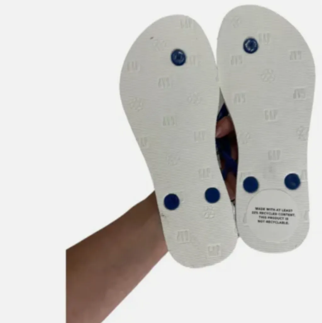 Gap Women's Multi Stripe Flip Flop sz 7 - Image 5