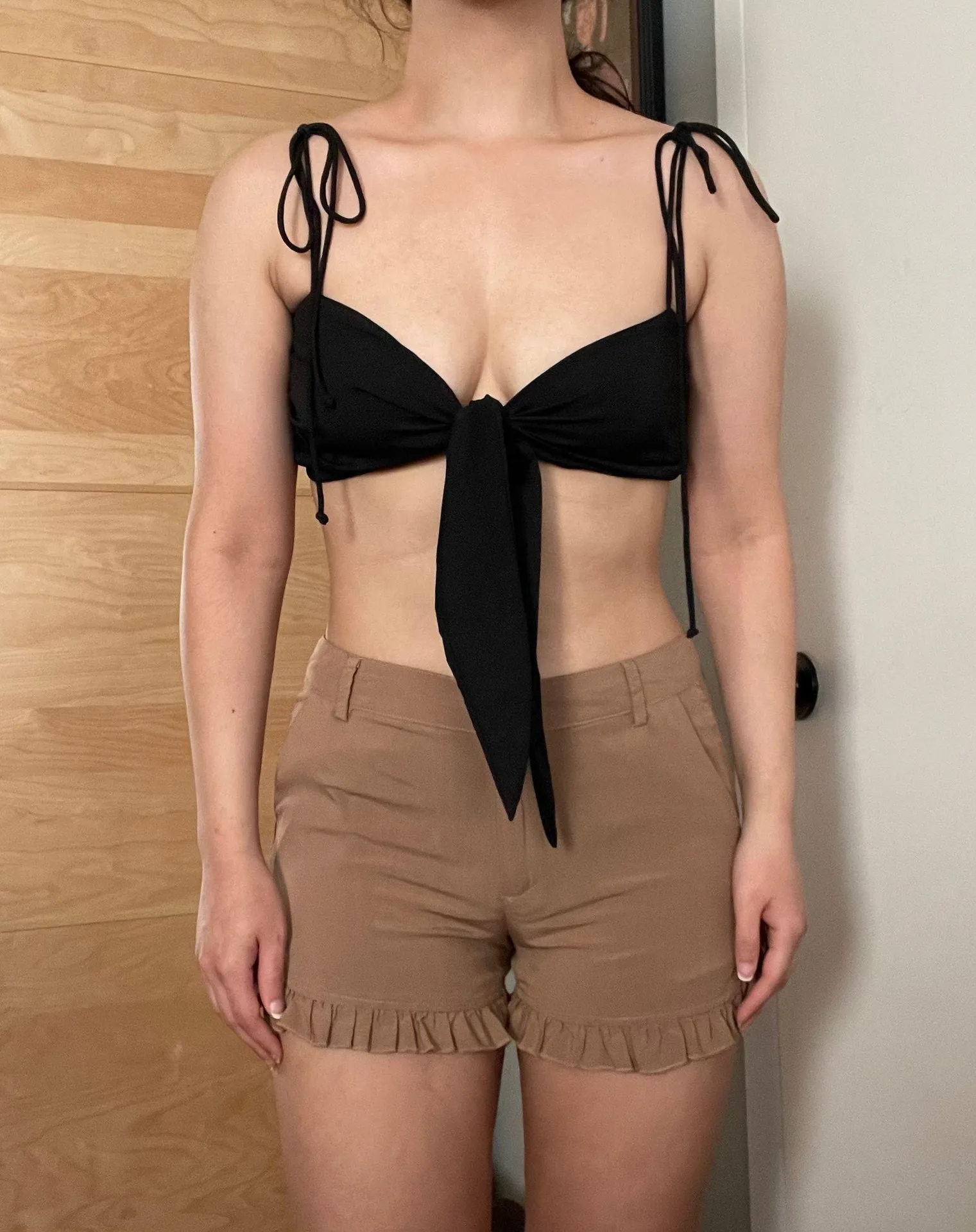 ASOS Ruffle Frill Hem Shorts - Image 2