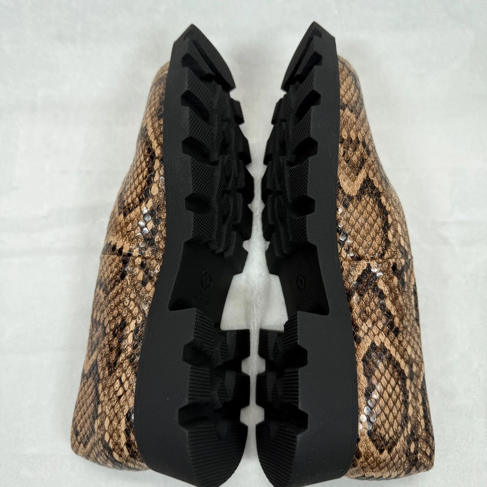 Katy Perry The Daarling Slip On Loafer Platform Lug Sole Shoes‎ True Taupe 5M - Image 8