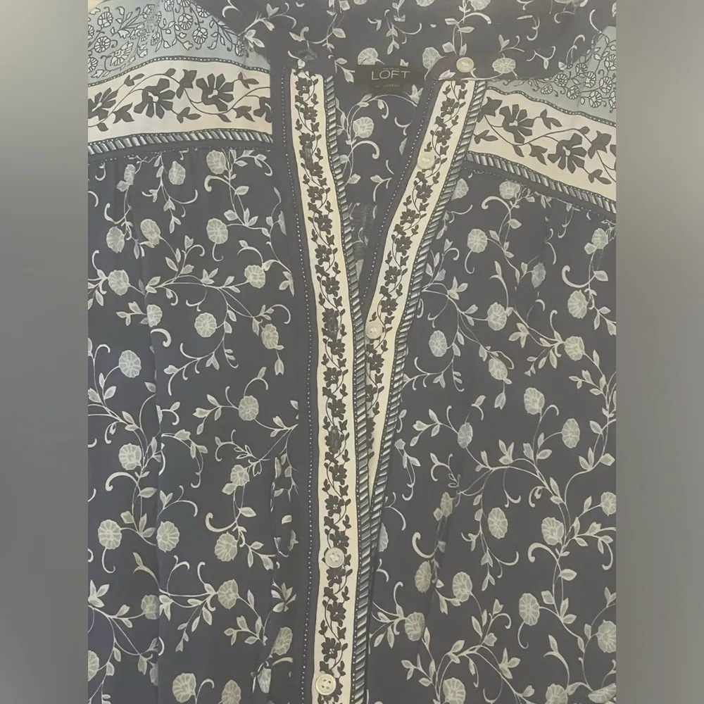 Ann Taylor LOFT Women's M Blue Floral Long Sleeve Romper Jumpsuit - Image 10