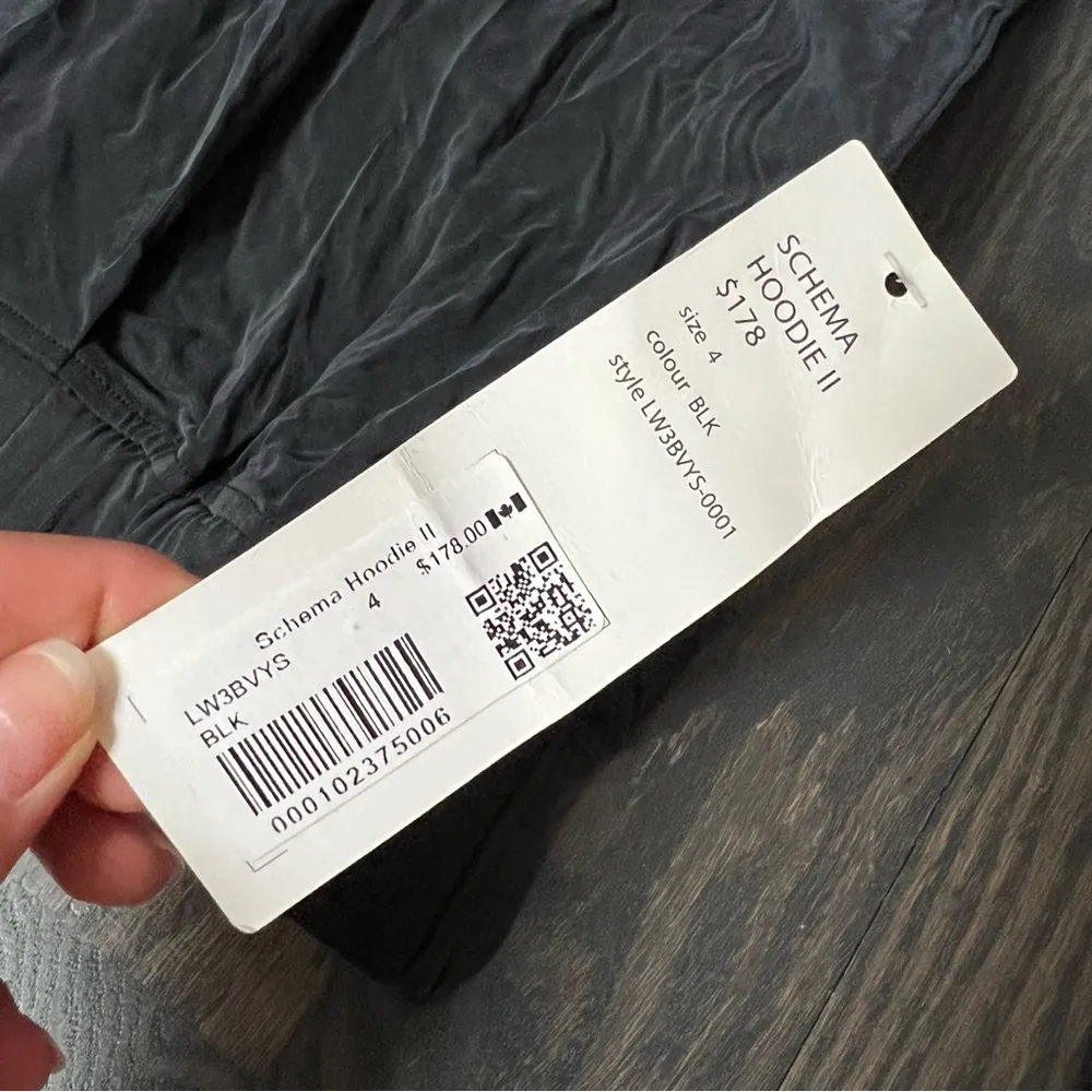 Lululemon Lab NWT Black Schema Hoodie II - Image 10